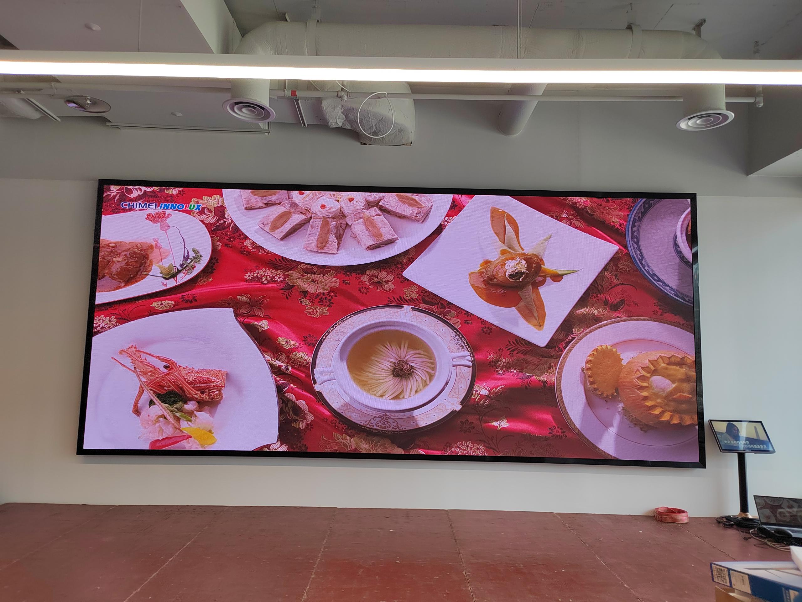 深圳南山展會(huì)展廳LED顯示屏P2.5高清顯示！